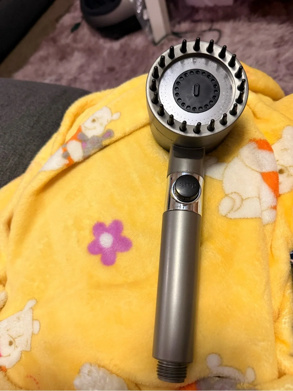 Handheld Turbocharged Shower Head in Silver